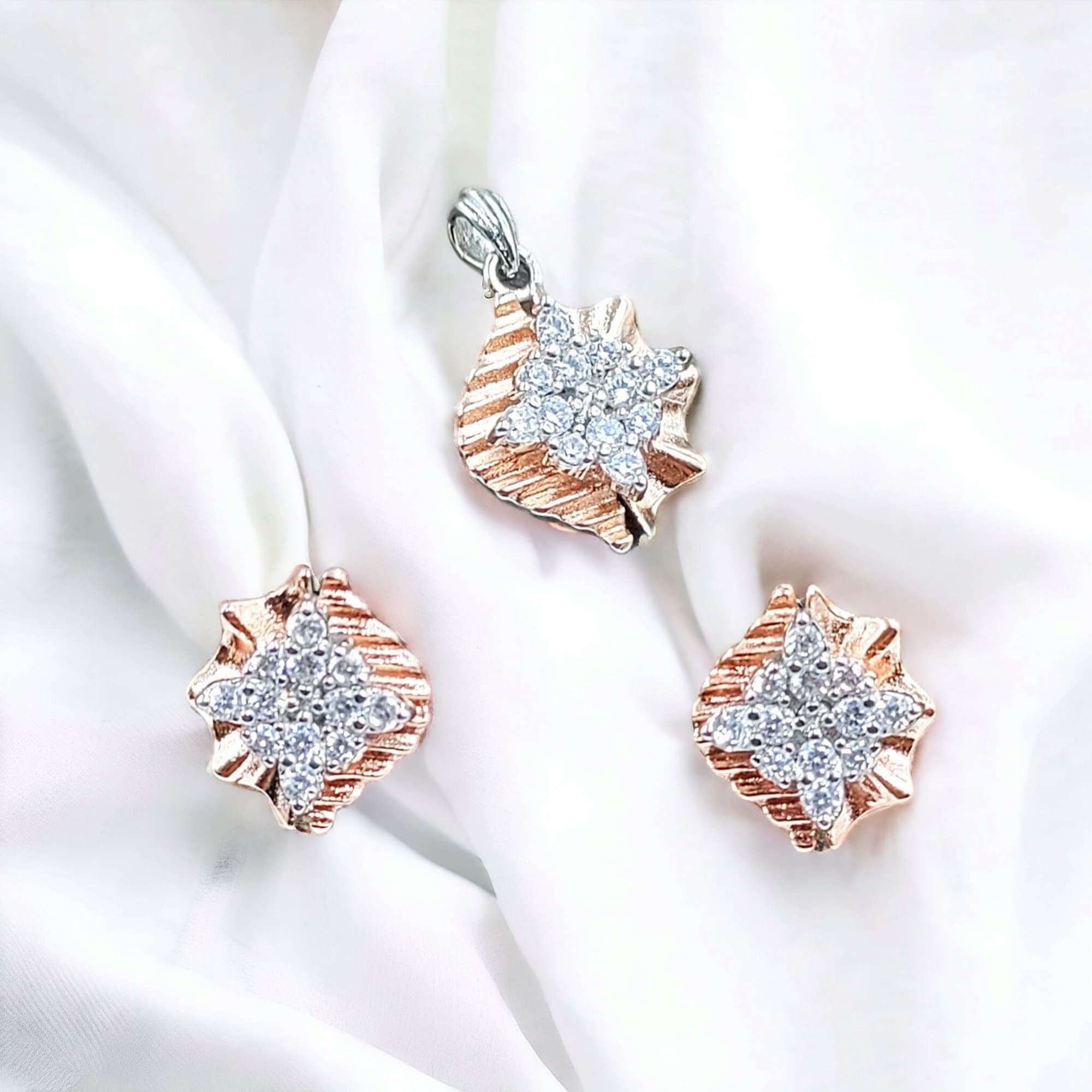 Beautifull 925 Sterling Silver Rose Gold Color White CZ Earrings Pendant Set Floral Earrings