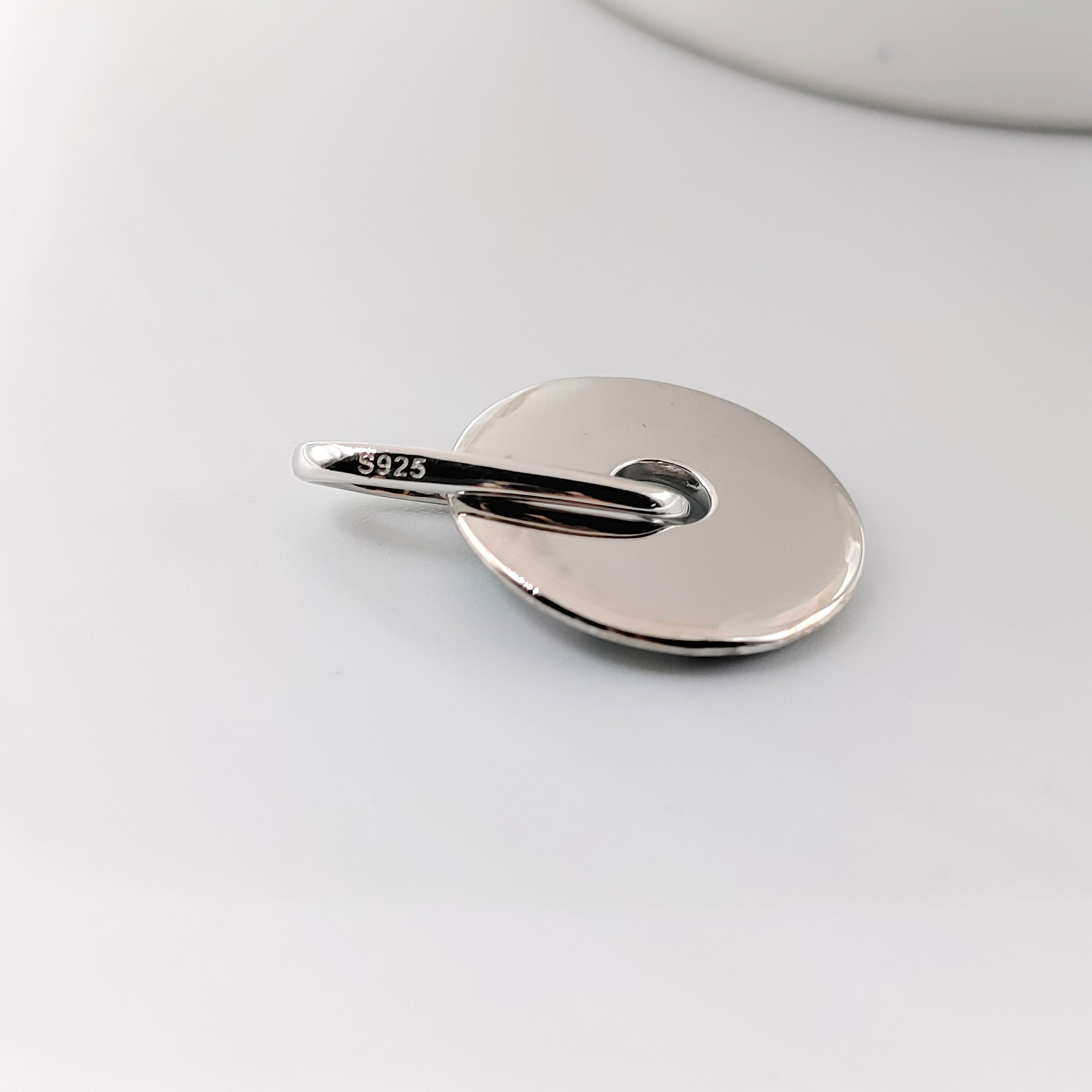 925 Sterling Silver Green Art Design Enamel Pendant Round Shape Handmade jewelry