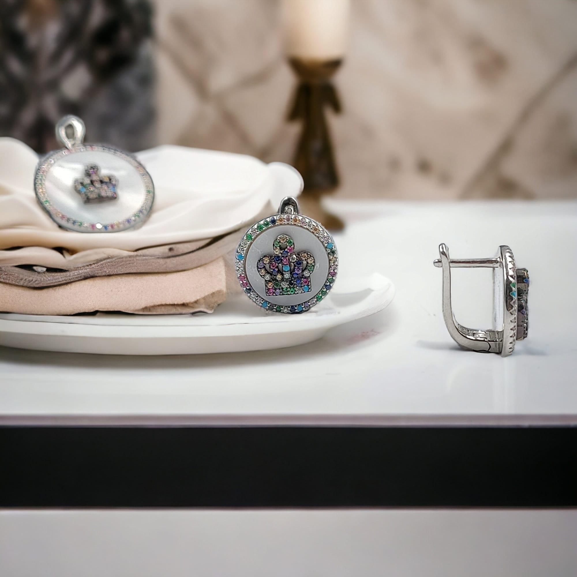 925 Sterling Silver Multicolor Cubic Zirconia Mini Crown Circle Shape Pendant Earring with English Lock Set Minimalist Handmade Gift